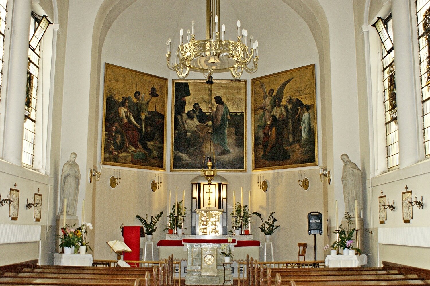 Kapelle Klinik Hietzing - Hlst. Dreifaltigkeit
